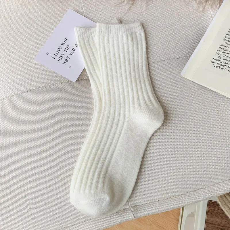 2023 New Winter Thicker Cashmere Wool Women Socks Casual japanese fashion Solid Color Long Sock Girls Thermal Warm Crew Sock