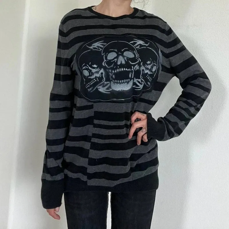 Vevesc Goth Skull Pattern Striped T-shirt Autumn O Neck Long Sleeve Baggy Sweatshirts Tops Y2K Emo Grunge Pullovers Tees Women